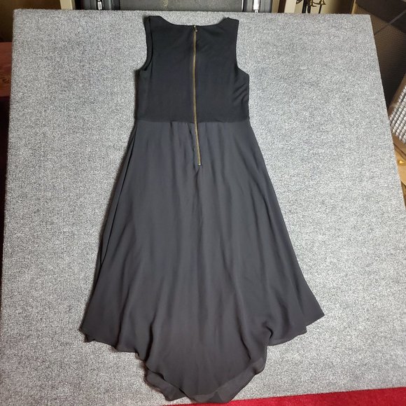 Vince Camuto Beautiful Size Small Sleeveless Maxi Black Dress 9136765 A20 - Picture 2 of 5